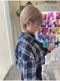 ホワイトベージュ