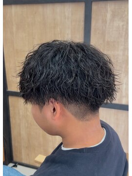 エッジ(EDGE) 大分メンズ刈り上げマッシュツイストスパイラルパーマスタイル