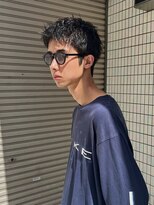 ヒュージ 三軒茶屋(huge)&nbsp;フェザーショート /スパイキーショート /メンズカット