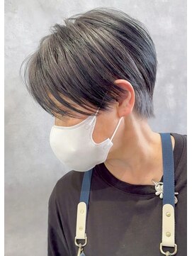 モアナ バイ ヘッドライト 三島店(Moana by HEADLIGHT) Moana【三島】#ショートボブ#白髪ぼかし#ハイライト