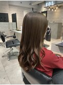 暗すぎない柔らかな質感が人気のカラー「アンバー」☆