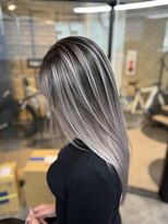 ラフ(LAFF)&nbsp;#前髪#アンブレラカラー#こなれミディ#イメチェン