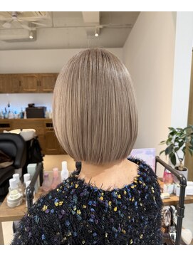 ネイロ 錦糸町(NeiRo) ホワイトベージュカラー