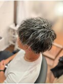 ツイストスパイラルパーマ&ホワイトハイライト