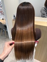 ルチア 八柱店(LUCIA by cuore)&nbsp;髪質改善　艶髪　トリートメント　サラサラ　ロング　ツヤツヤ