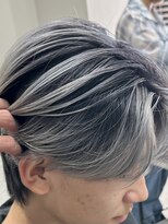 コスモス 町田(COSMOS)&nbsp;メンズシルバーバレイヤージュ×センターパート町田美容室