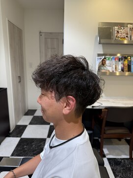 ルシードスタイル クリザンテーム シャドウ×スパイラルパーマ
