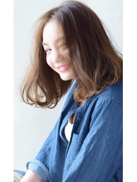 リマ(RIMA) 【RIMA】HARUKI 外国人風☆Ashベージュ×ミディアムパーマstyle