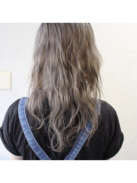 デコヘアーフラッペ(DECO HAIR frappe) グレージュ Wカラー