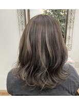 リズ オブ ヘアー(Lis of hair) ハイライト☆グレージュ☆ベージュ