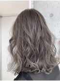 Lien☆デザインカラー外ハネボブ×ローライト×グレージュ　立川