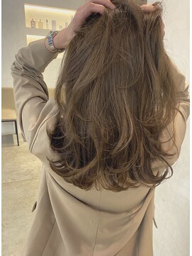 ウェイズ トウキョウ(Ways TOKYO) 肌馴染みキャメルベージュ/シークレットハイライト