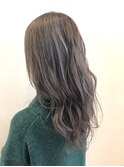 【essence】ハイライト×シルバーベージュ
