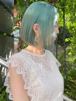 シェリア(Shelia) クールショートボブ×ペールグリーン×ミントグリーン