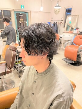 アンティコ(Antico) ツイストスパイラルモテ髪ツーブロックマッシュミディアム束感