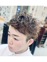 ジャンテーユ ガレ(GENTILLE GALLE)&nbsp;ツーブロックスタイル