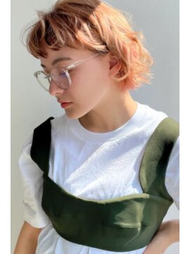 クシュ 所沢西口プロぺ通り(kusyu... ) ペールベージュセクションカラーグラデーションカラー外ハネボブ