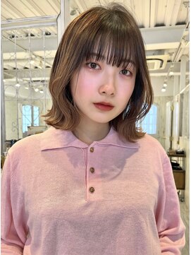 レイラバイアフロート 吉祥寺(Lila by afloat) くびれヘア/フルバング/ブラウンべージュ