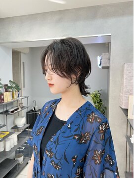 ヴェイン 渋谷(vain) 大人可愛い20代30代40代黒髪前下がりショートボブ丸みショート