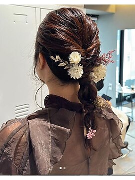 ヒスイバイケンジ(hisui by KENJE) あみおろしヘアアレンジ♪