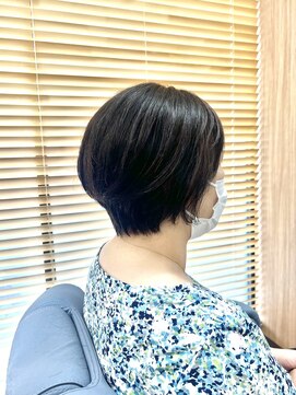 グランド(GRAND) モチも良し。ショートボブ