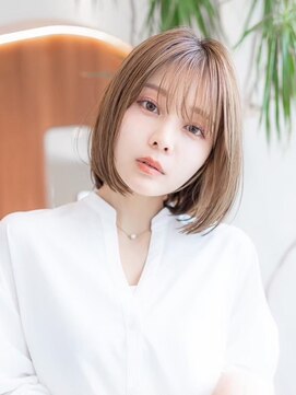 ケアリー 千葉ニュータウン中央(Carelly) デザインカラー/レイヤーカット/ウェットヘア/オリーブベージュ