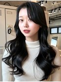 アッシュベージュゆる巻きロングモテ髪フェミニンロング