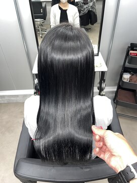 シンシア ドゥエ 新宿(CYNTHIA DUE) 【CYNTHIA/itou】 黒髪カタログ/クラゲヘアー