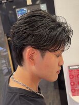 オーシャントーキョー サニー 原宿(OCEAN TOKYO Sunny)&nbsp;韓国マッシュフェザーパーマニュアンスパーマセンターパート黒髪