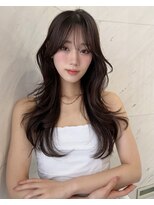 シスター(sister) 韓国ヘアトレンドレイヤーカット透明感グレージュブリーチ無し