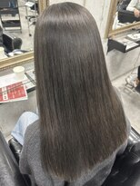 ルノン(LUNON)&nbsp;黒髪クラゲヘアーオリーブグレー小顔ココアベージュ