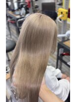 アフューズバイストゥー(Vfuse by StueW)&nbsp;ハイトーンミルクティー^_^