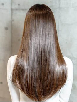 パッション 中山2号店(PASSION)の写真/髪質に合わせたシャンドラ縮毛矯正で、艶めくストレートヘアへ。極上手触りを体験♪