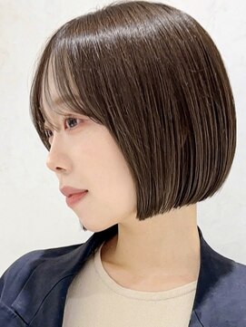 ヨリ ルトロワ 札幌大通(yori Le_trois) 似合わせカット30代40代50代ショートボブくびれレイヤーカット