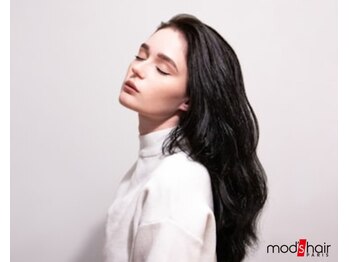 モッズヘア 青葉台店の写真/限られたサロンでしか取り扱えない《ケラスターゼ》で髪本来の美しさと艶髪に導きます！クロノロジスト取扱
