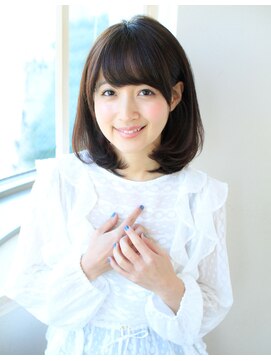 アフロート ディル(AFLOAT D'L) AFLOAT《井上さやか》 表参道 好印象レイヤー柔らかミディ