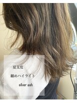 エミュー(emue) お洒落なモテ髪透明感☆大人かわいいシークレットハイライト中島