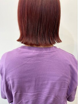 ヘアデザイン ソラ(Sola) 秋スタイル：ビタミンオレンジカラー×切りっぱなし外ハネボブ