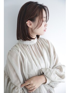 エヌ トーキョー(enu TOKYO) ストレートでまとまりと軽さを　大人の重軽ボブ