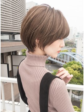 ティアラ 桜木町(TIARA) 大人丸みショート/20代/30代/40代/前下がりショート