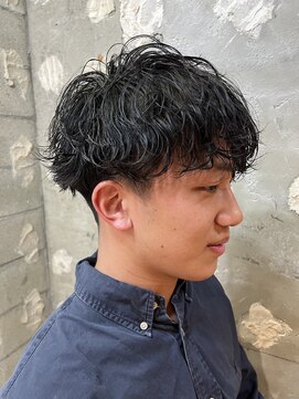 アカ(ACA) メンズカットパーマ波巻ツイストスパイラルパーマ札幌大通
