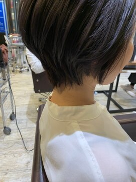 トレ(tre.) 甲子園口/髪質改善/白髪染め/ショート/酸性ストレート/美容室