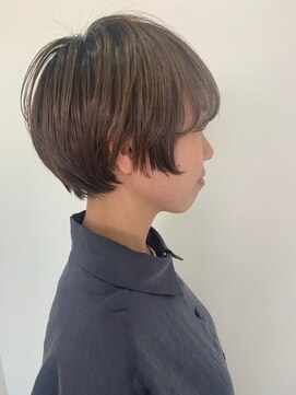 イーストハムアネーロ(EAST HAM anello) つやつや可愛い丸みショート♪