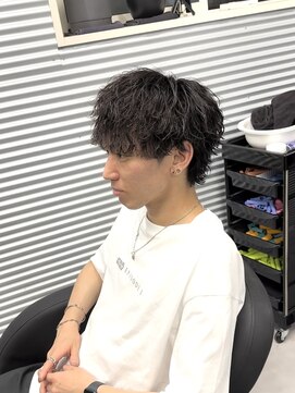 ガオプロデュースバイレボ(gao produced by revo) 波巻きスパイラル/メンズパーマ/ウルフ/アッシュブラック