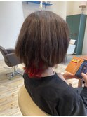 遊び心あるインナーカラーボブ　レイヤーカット