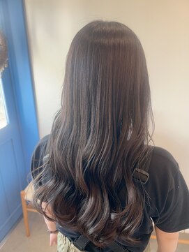 ジジ フィーカ 佐野(Gigi fika) アッシュブラウン