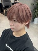 ピンクベージュ