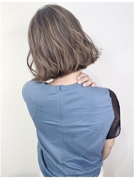 アミ(Ammi) ◆ショート/ボブ/レイヤー/イルミナカラー/髪質改善/縮毛矯正