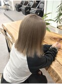 【qumu MARIKO】アッシュベージュ×ミディアム