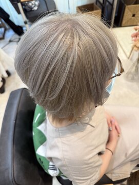 リノン(Rinon) ホワイトパールグレージュ